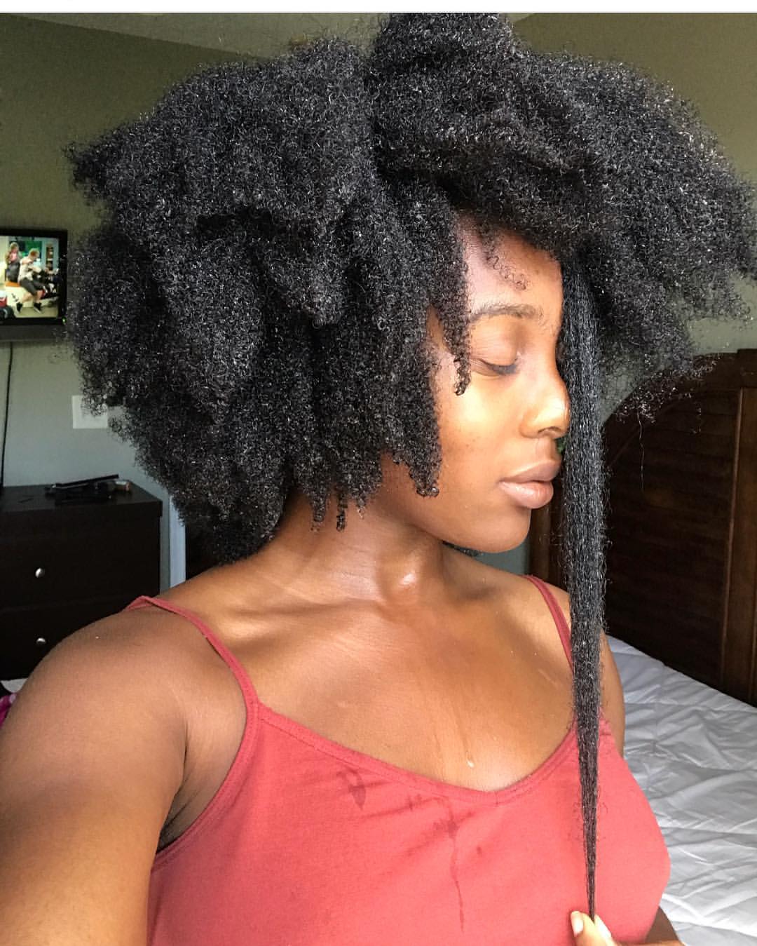 8 Ways to Reduce Shrinkage on Natural Hair