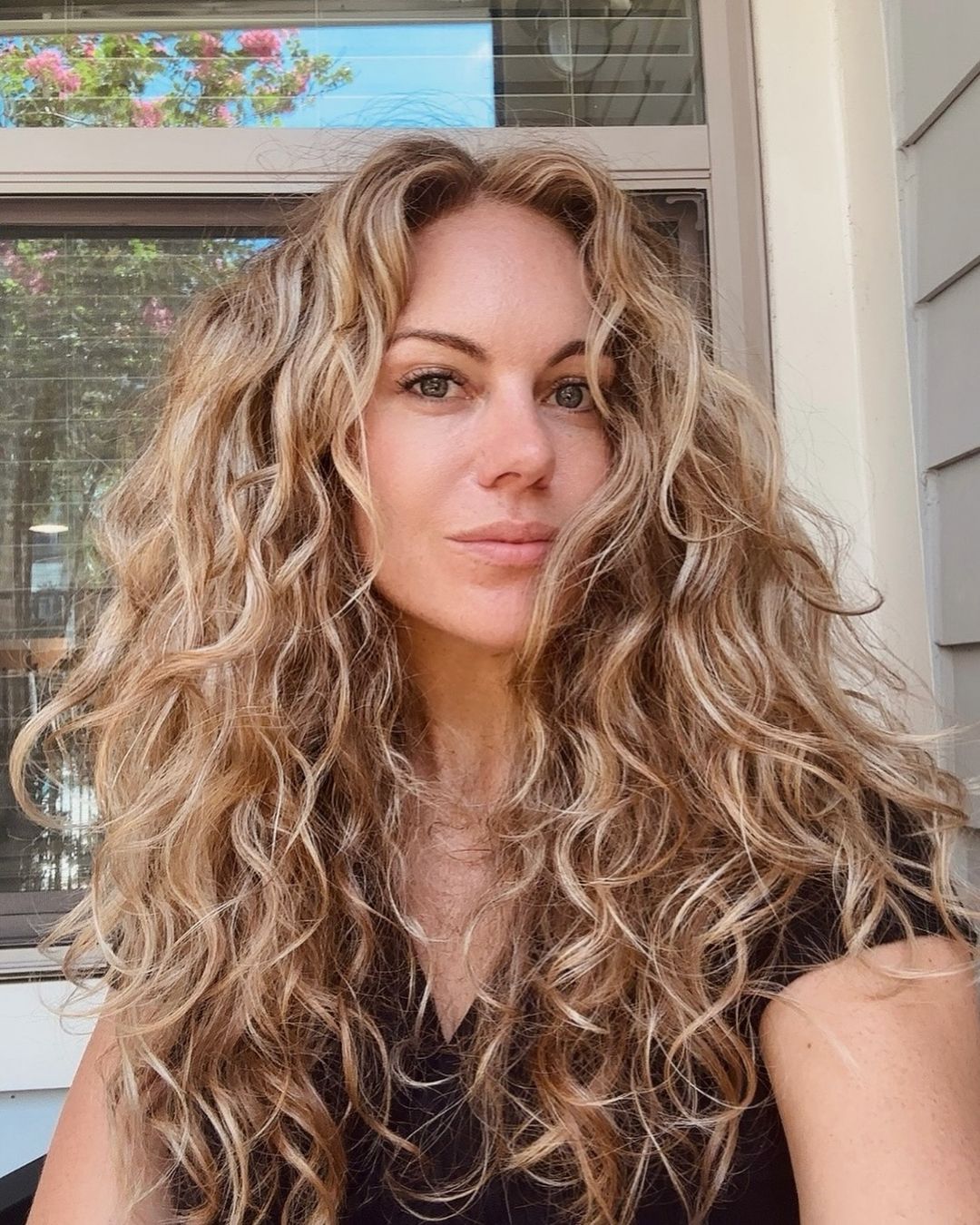 What You Should Know About About Styling Wavy Curly Hair