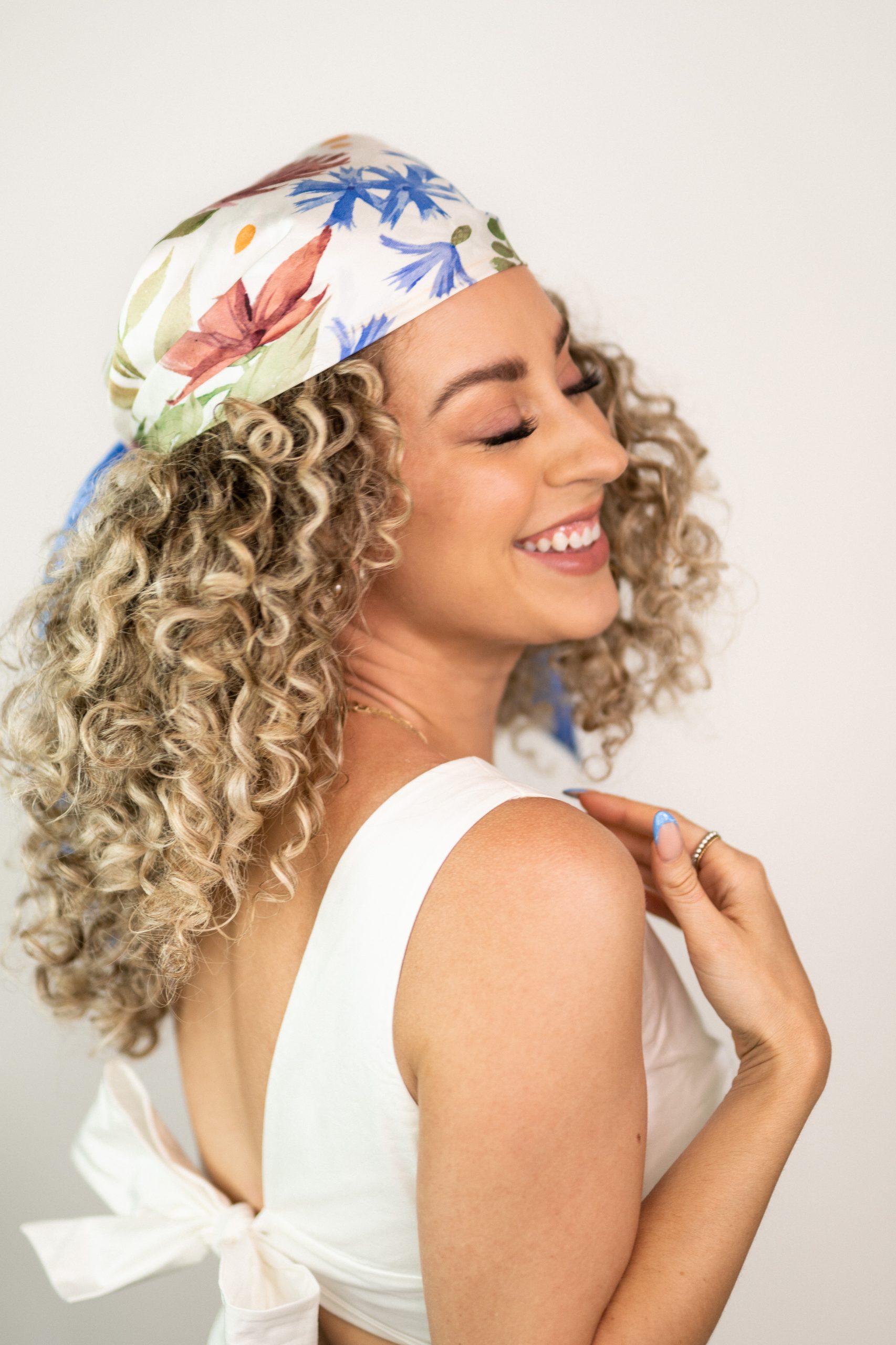 Humidity-Proof Curls: Mastering the Art of Managing Curly Hair During Spring & Summer